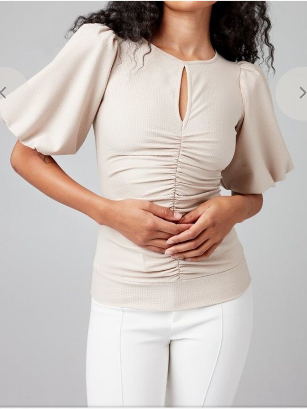 SMYTHE Keyhole Ruched Top - Picture 4 of 9